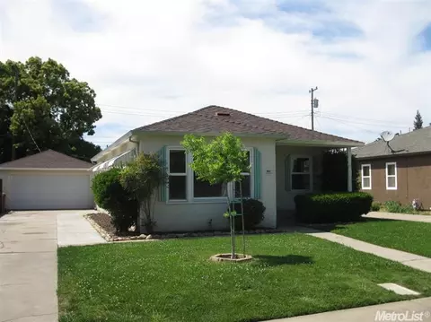 661 N N Cres, Lodi, CA 95240 photo 1