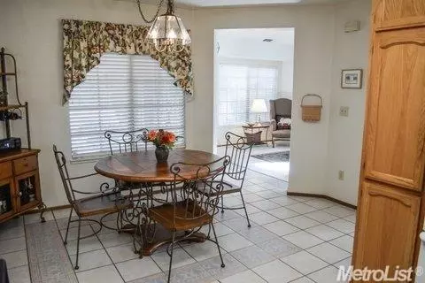 1614 Arnell Pl, Manteca, CA 95337 photo 5