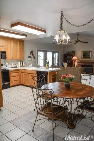 1614 Arnell Pl, Manteca, CA 95337 photo 6