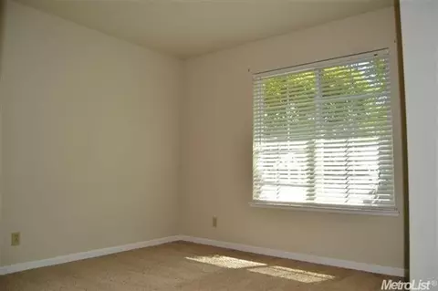 3821 Chedworth Ln, Modesto, CA 95355 photo 7