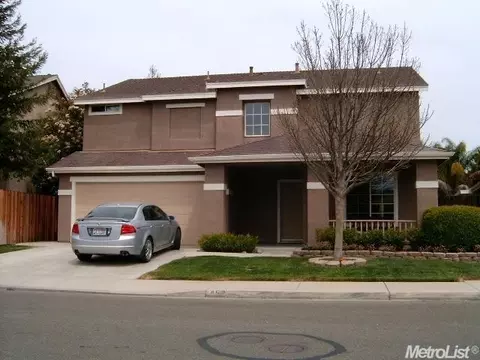 452 Red Robin Dr, Patterson, CA 95363 photo 1