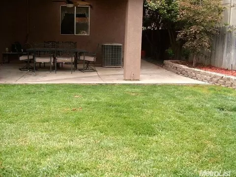 452 Red Robin Dr, Patterson, CA 95363 photo 21
