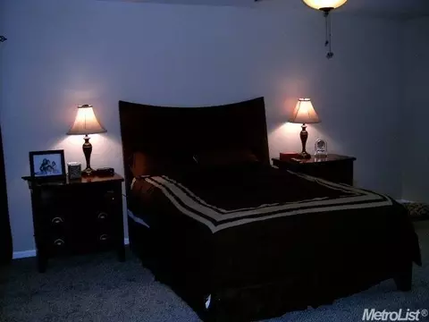 452 Red Robin Dr, Patterson, CA 95363 photo 14