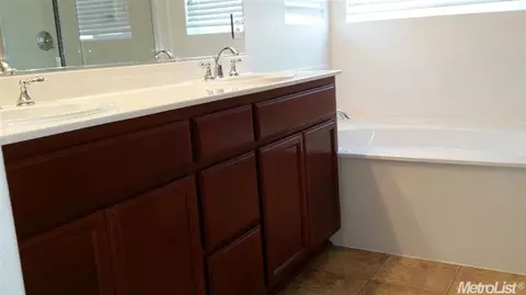 3759 Dawnview Ave, Ceres, CA 95307 photo 5