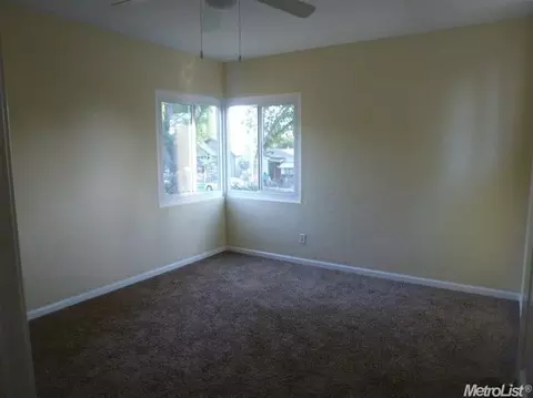 126 Pine St, Modesto, CA 95351 photo 14
