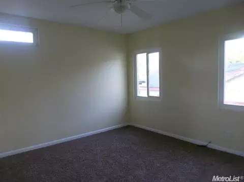 126 Pine St, Modesto, CA 95351 photo 15