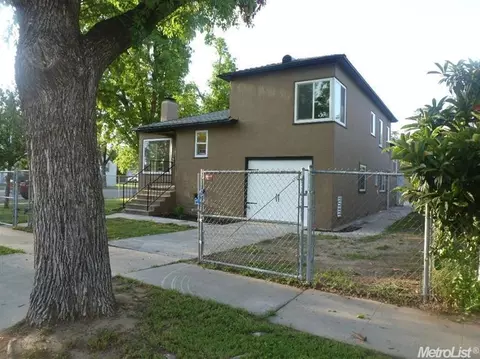 126 Pine St, Modesto, CA 95351 photo 3