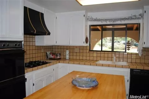 3340 Moshiron Dr, Foresthill, CA 95631 photo 4