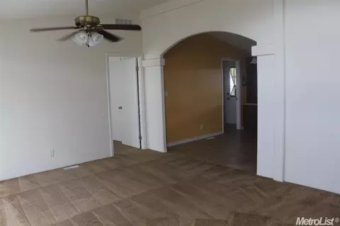 4313 Raider, Modesto, CA 95355 photo 10