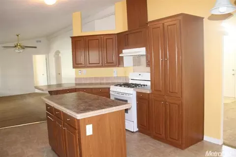 4313 Raider, Modesto, CA 95355 photo 7