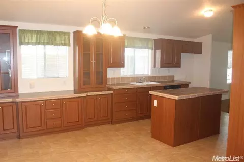 4313 Raider, Modesto, CA 95355 photo 5