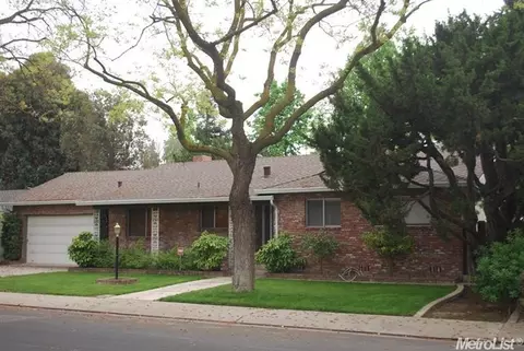 404 Grace Ave, Modesto, CA 95356 photo 4