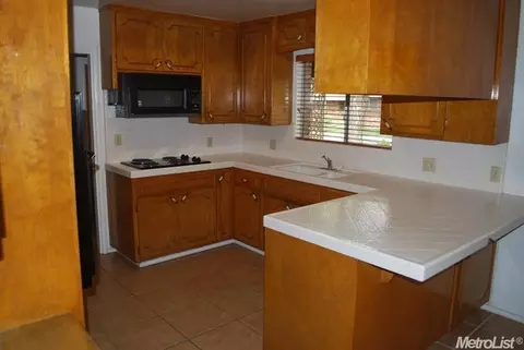 404 Grace Ave, Modesto, CA 95356 photo 11