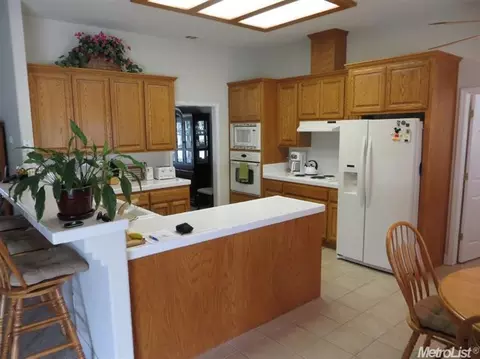 21096 E Rose Clover Ln, Linden, CA 95236 photo 5