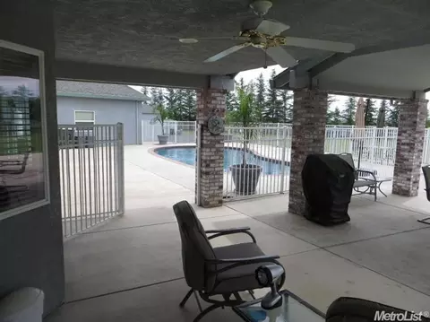 21096 E Rose Clover Ln, Linden, CA 95236 photo 17