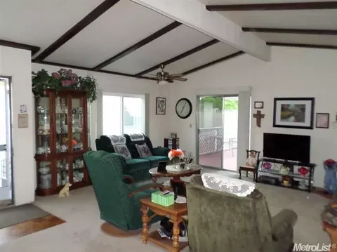 812 W Clover Rd #5, Tracy, CA 95376 photo 14