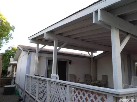 812 W Clover Rd #5, Tracy, CA 95376 photo 3