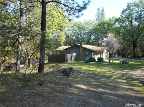 21311 Fairplay Ct, Colfax, CA 95713 photo 2