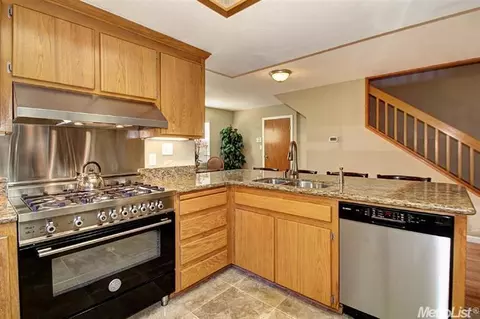 5712 Frontier Way, Carmichael, CA 95608 photo 4