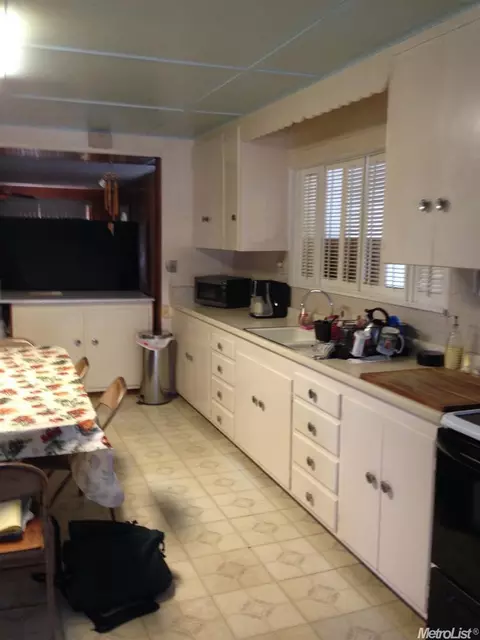 418 Faust Rd, Modesto, CA 95358 photo 6