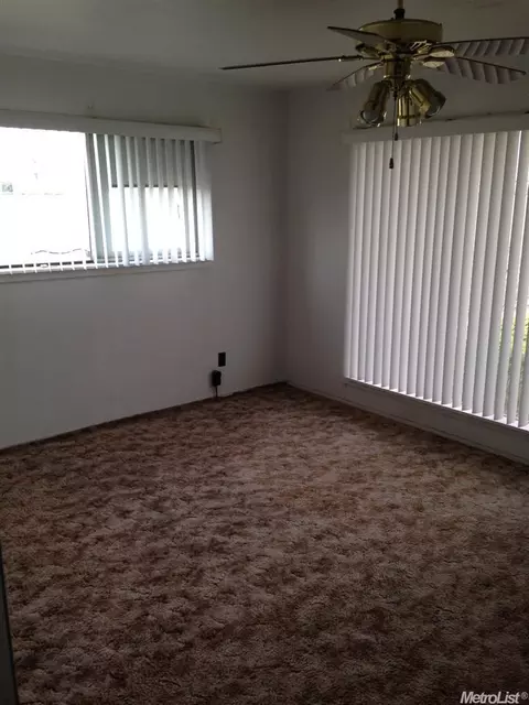 418 Faust Rd, Modesto, CA 95358 photo 13
