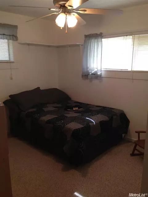 418 Faust Rd, Modesto, CA 95358 photo 9