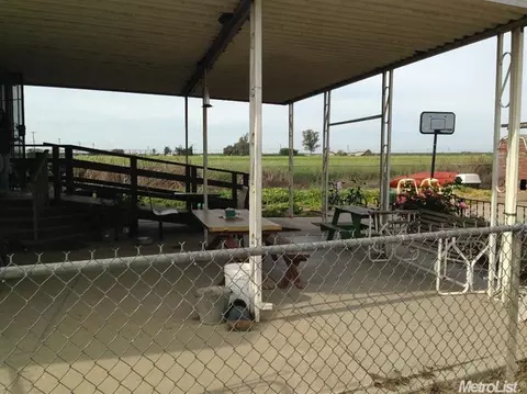 418 Faust Rd, Modesto, CA 95358 photo 3
