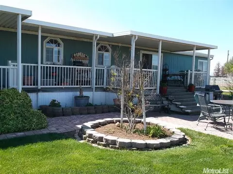 1455 Walnut Ave, Patterson, CA 95363 photo 17
