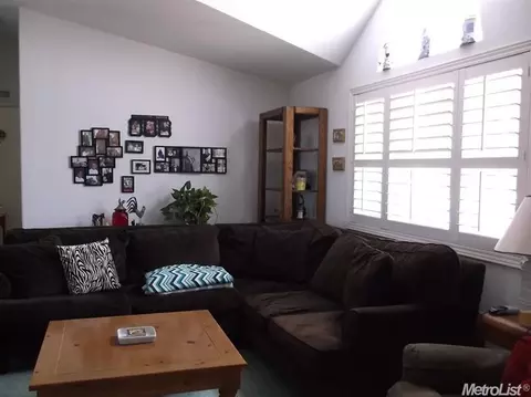 1455 Walnut Ave, Patterson, CA 95363 photo 3