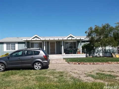 1455 Walnut Ave, Patterson, CA 95363 photo 1