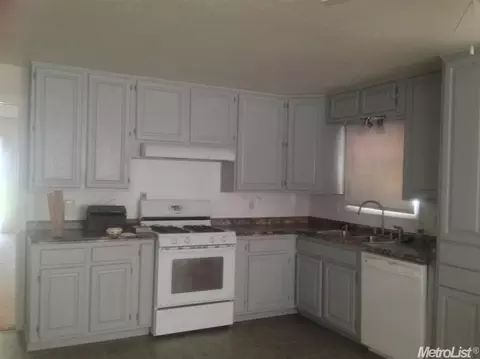 5667 7th St, Keyes, CA 95328 photo 3