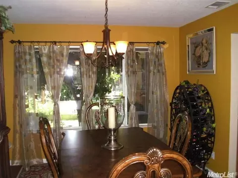 2616 Tejon St, Lodi, CA 95242 photo 5
