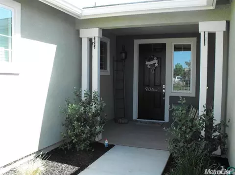 848 Ferry Launch Ave, Lathrop, CA 95330 photo 2