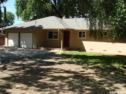 610 Simon St, Galt, CA 95632 photo 1