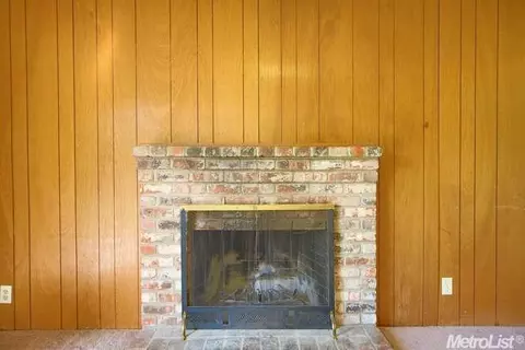 2762 Belmont Dr, Davis, CA 95618 photo 5