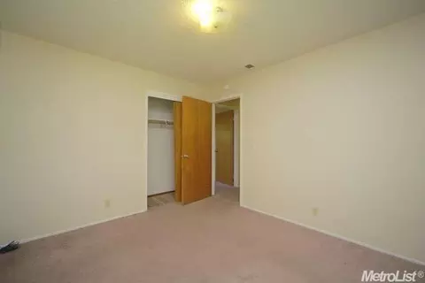 2762 Belmont Dr, Davis, CA 95618 photo 18