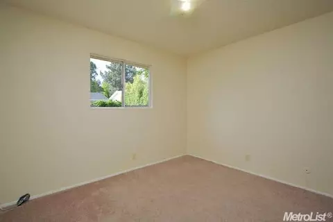 2762 Belmont Dr, Davis, CA 95618 photo 15