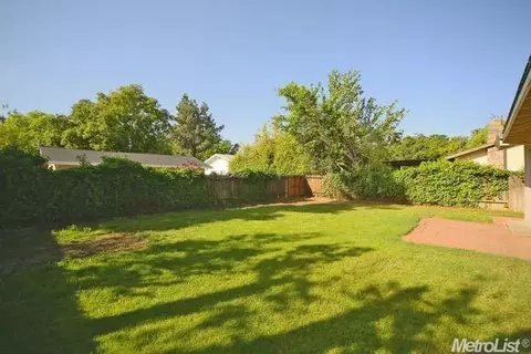 2762 Belmont Dr, Davis, CA 95618 photo 21