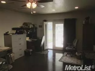 6773 Beth Cir, Winton, CA 95388 photo 11