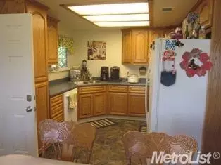 6773 Beth Cir, Winton, CA 95388 photo 6
