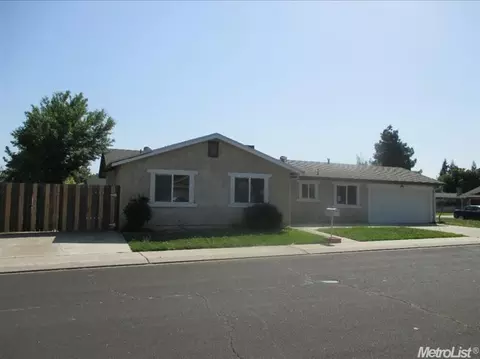 1084 Merced Way, Manteca, CA 95337 photo 1