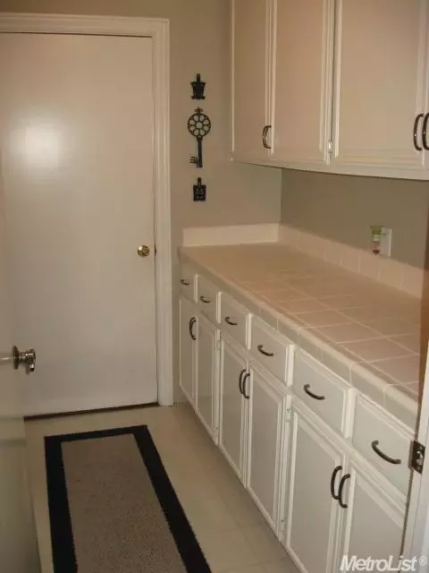 2104 Shaddox Ave, Modesto, CA 95358 photo 14