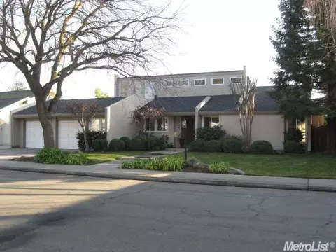 2104 Shaddox Ave, Modesto, CA 95358 photo 1