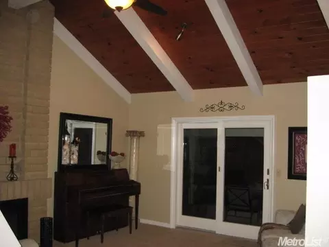 2104 Shaddox Ave, Modesto, CA 95358 photo 5