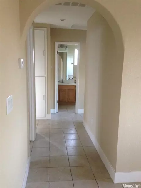 1 Lowe, Lodi, CA 95240 photo 13