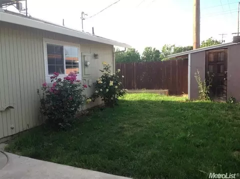 1 Lowe, Lodi, CA 95240 photo 4