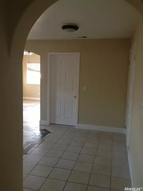 1 Lowe, Lodi, CA 95240 photo 20