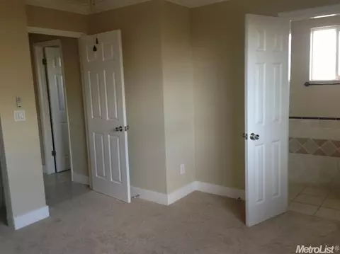 1 Lowe, Lodi, CA 95240 photo 18