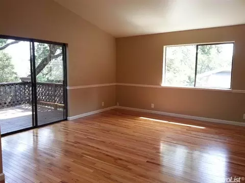 205 W Oak St, Colfax, CA 95713 photo 3