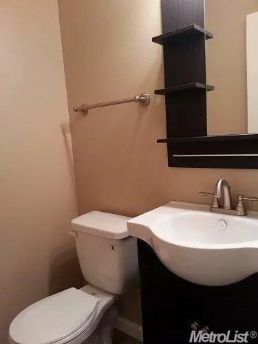205 W Oak St, Colfax, CA 95713 photo 10